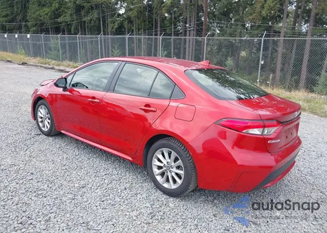 2021 Toyota Corolla Le z USA, uszkodzony, nr VIN JTDVPMAE4MJ130804
